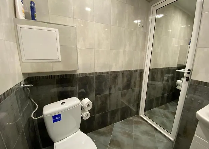 Fantastic 2 Bedroom - Top Center * Sofia