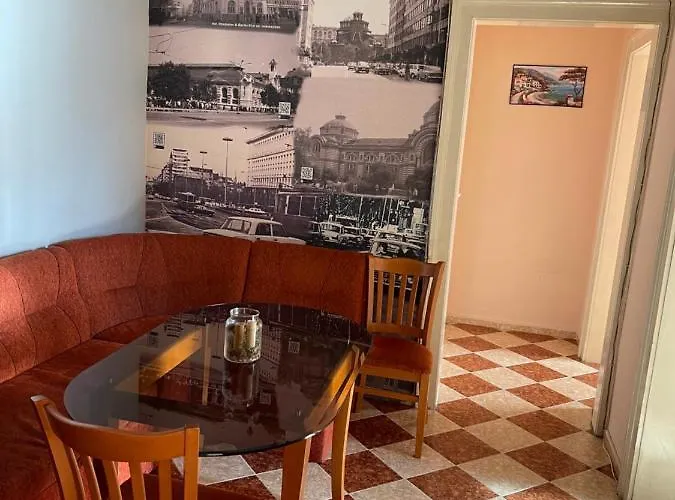 Apartment Fantastic 2 Bedroom - Top Center Sofia