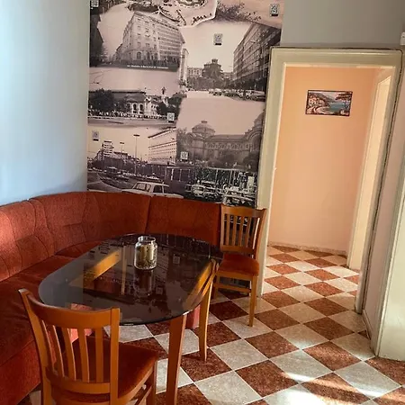 Apartment Fantastic 2 Bedroom - Top Center Sofia